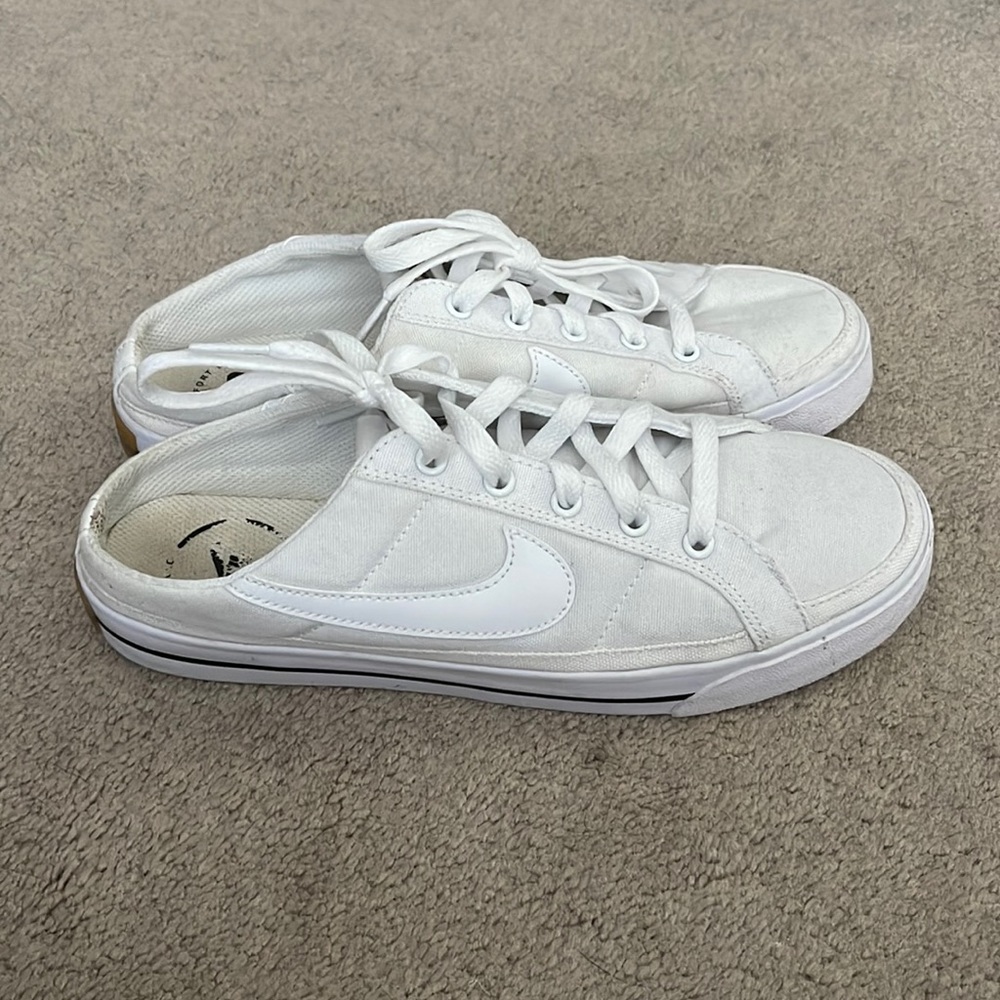 Nike Court Legacy Mule